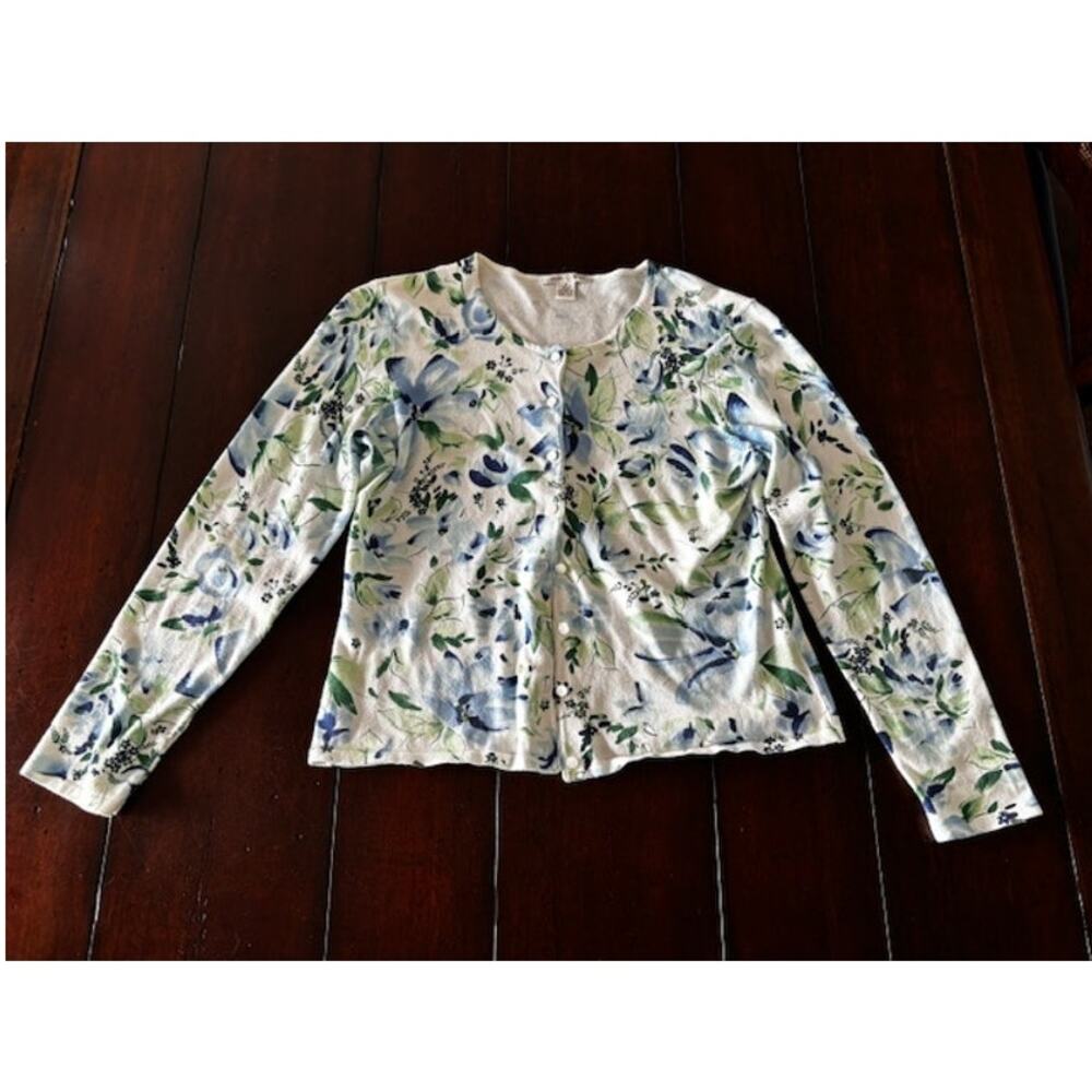 Vintage Casual Corner Size Medium Crewneck Button Front‎ Cardigan White Floral